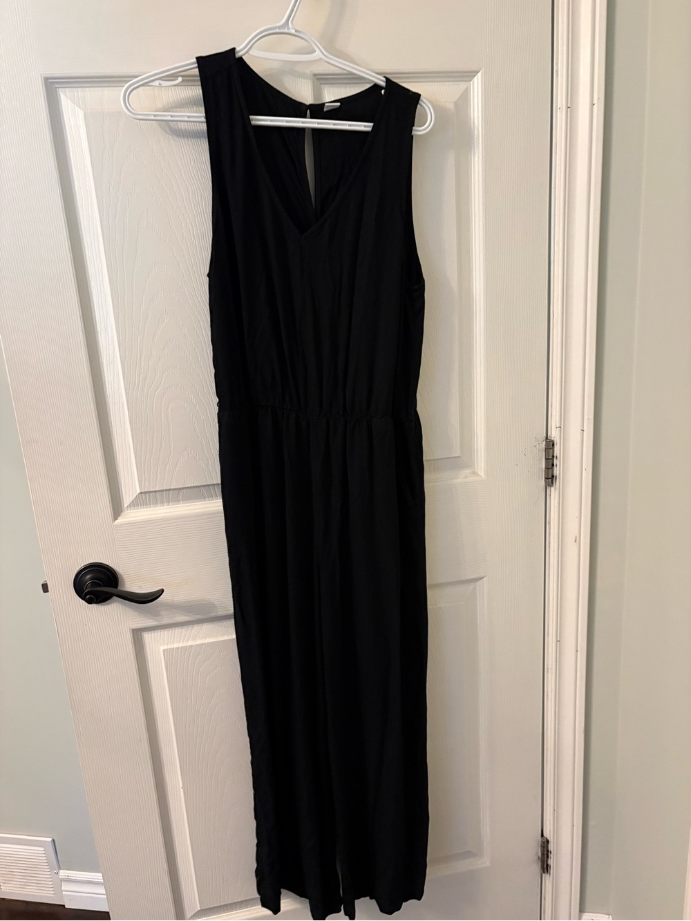 Old Navy Black Sleeveless Jumpsuit